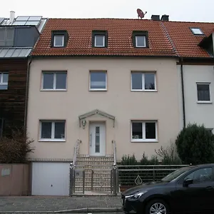 Appartement Messe-/ferienwohnung 