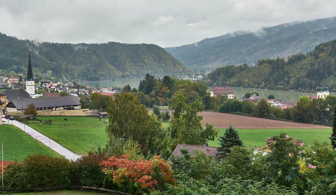 Landhotel Donaublick Obernzell
